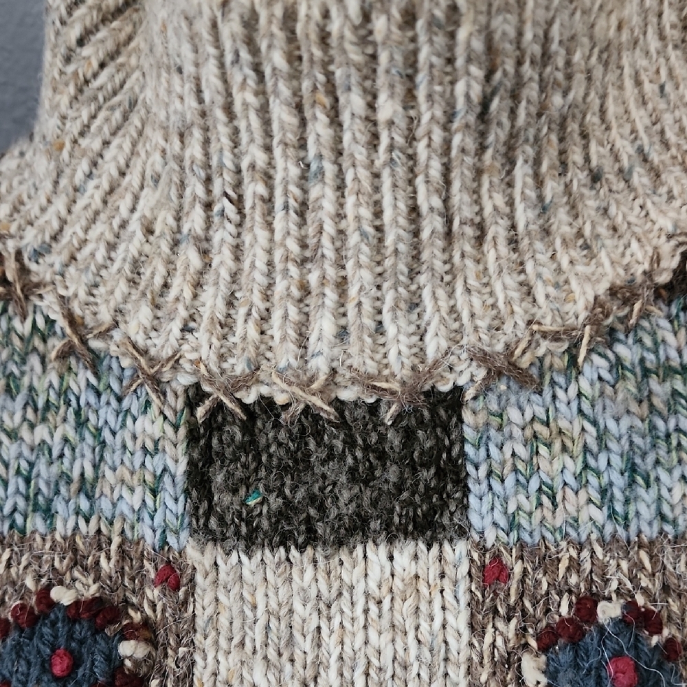 Limited Elegant Patchwork Turtleneck Sweater - image 3